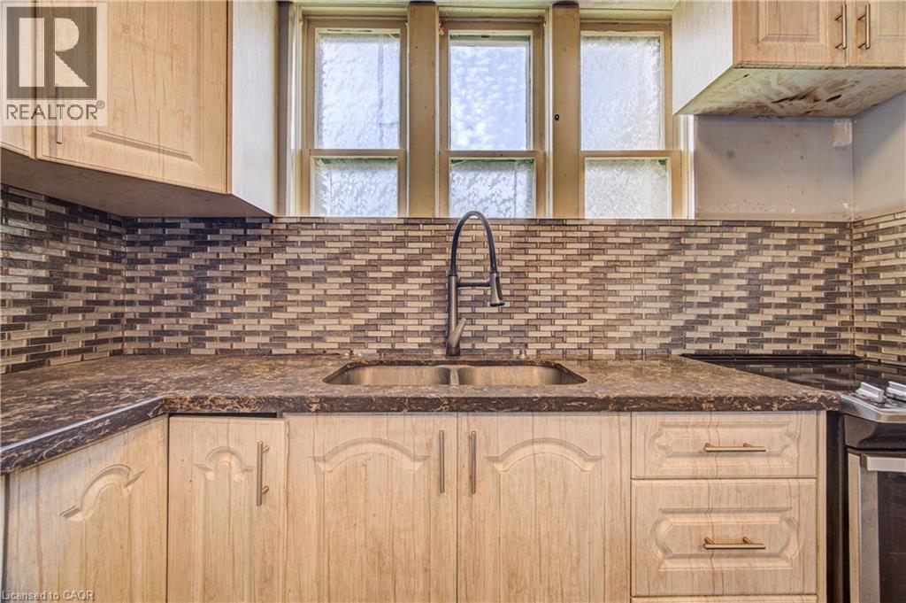 59 Irvin Street, Kitchener, Ontario  N2H 1K7 - Photo 19 - 40837378