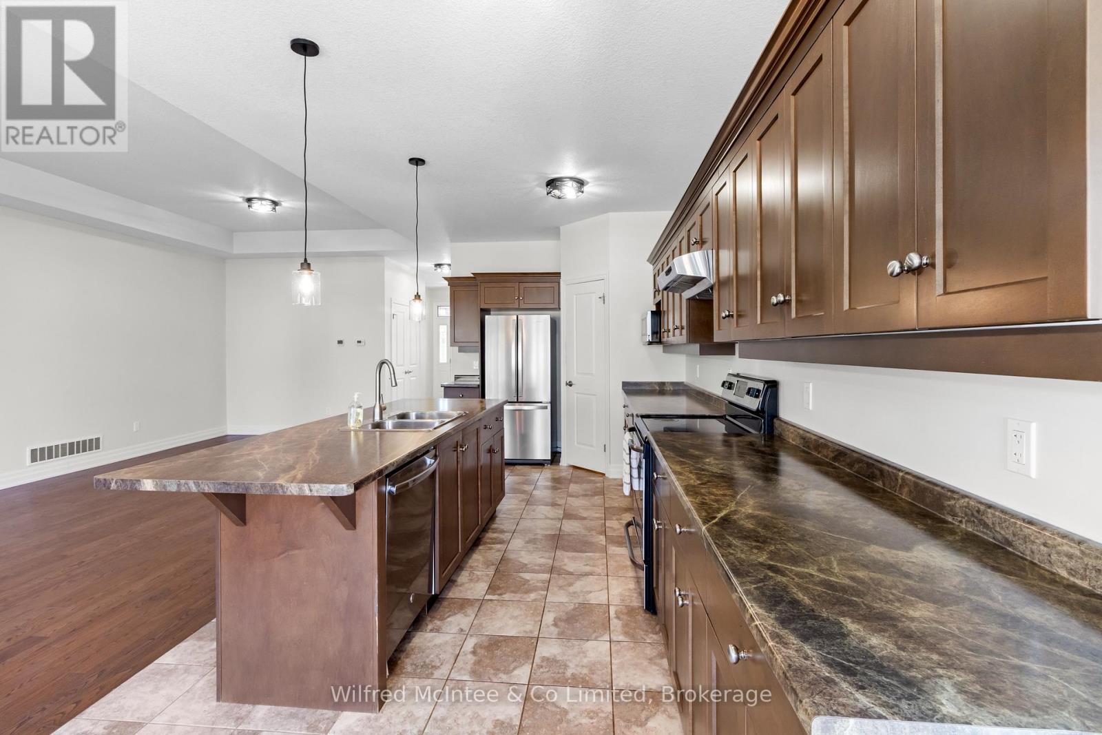 524 Stornoway, Huron-Kinloss, Ontario  N2Z 0A4 - Photo 14 - X13315560