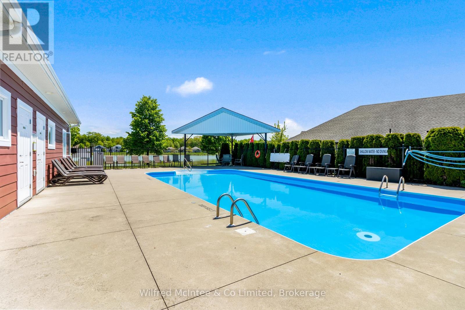 524 Stornoway, Huron-Kinloss, Ontario  N2Z 0A4 - Photo 39 - X13315560