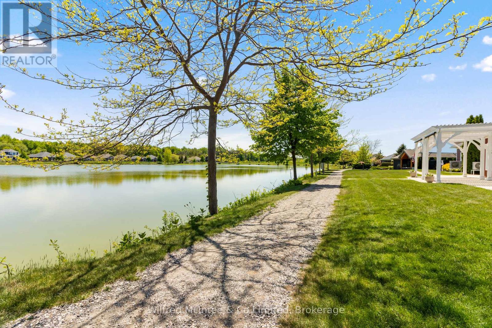 524 Stornoway, Huron-Kinloss, Ontario  N2Z 0A4 - Photo 44 - X13315560