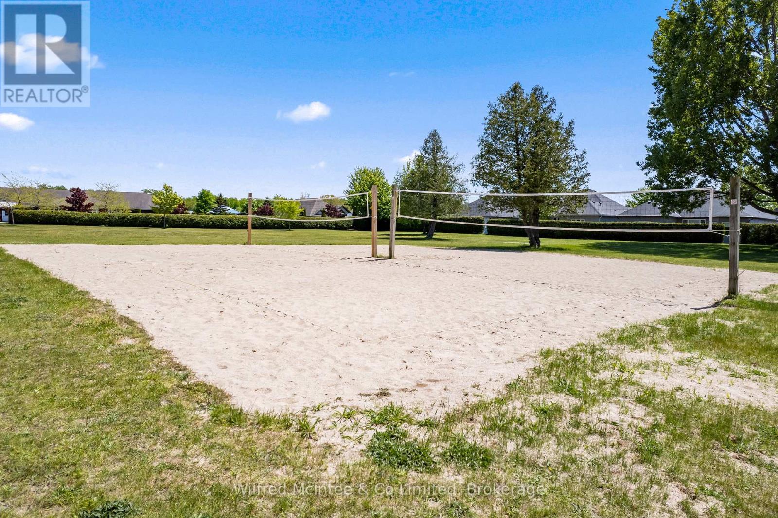 524 Stornoway, Huron-Kinloss, Ontario  N2Z 0A4 - Photo 45 - X13315560