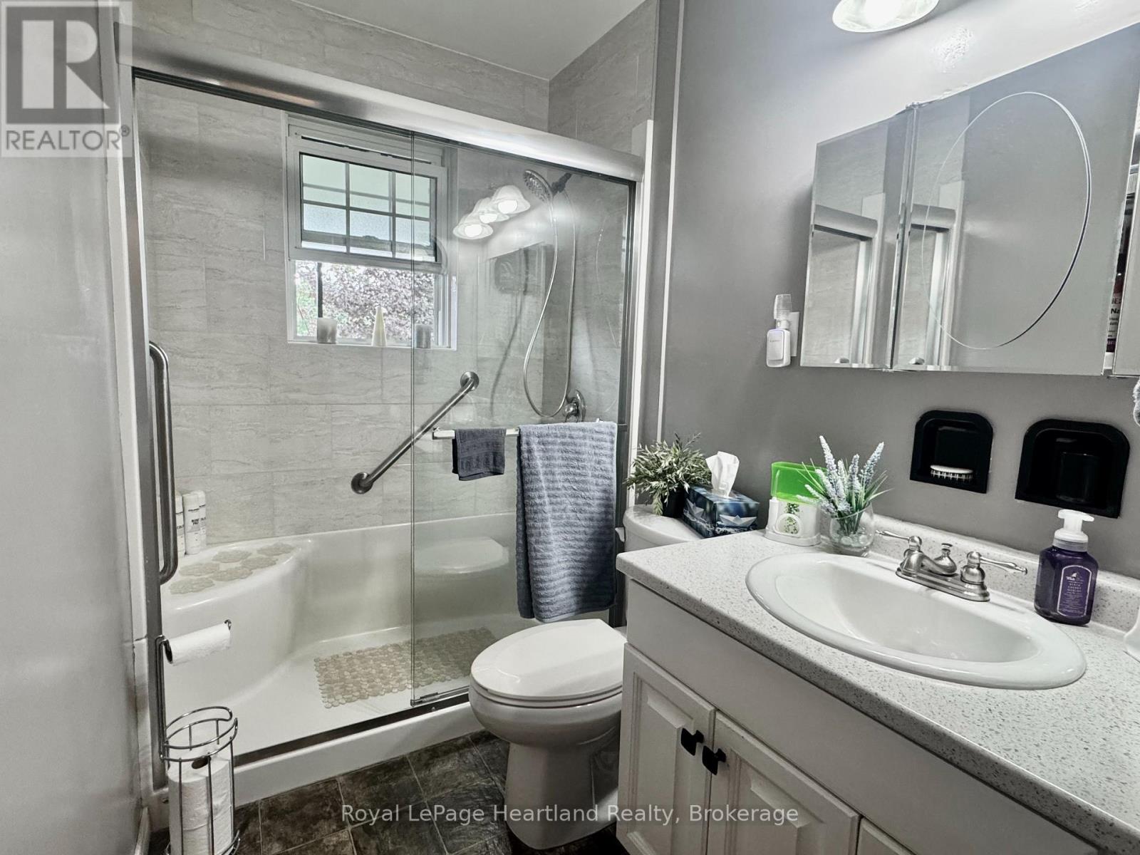 47 Mcdonald Street, Stratford, Ontario  N5A 4W4 - Photo 15 - X13337982