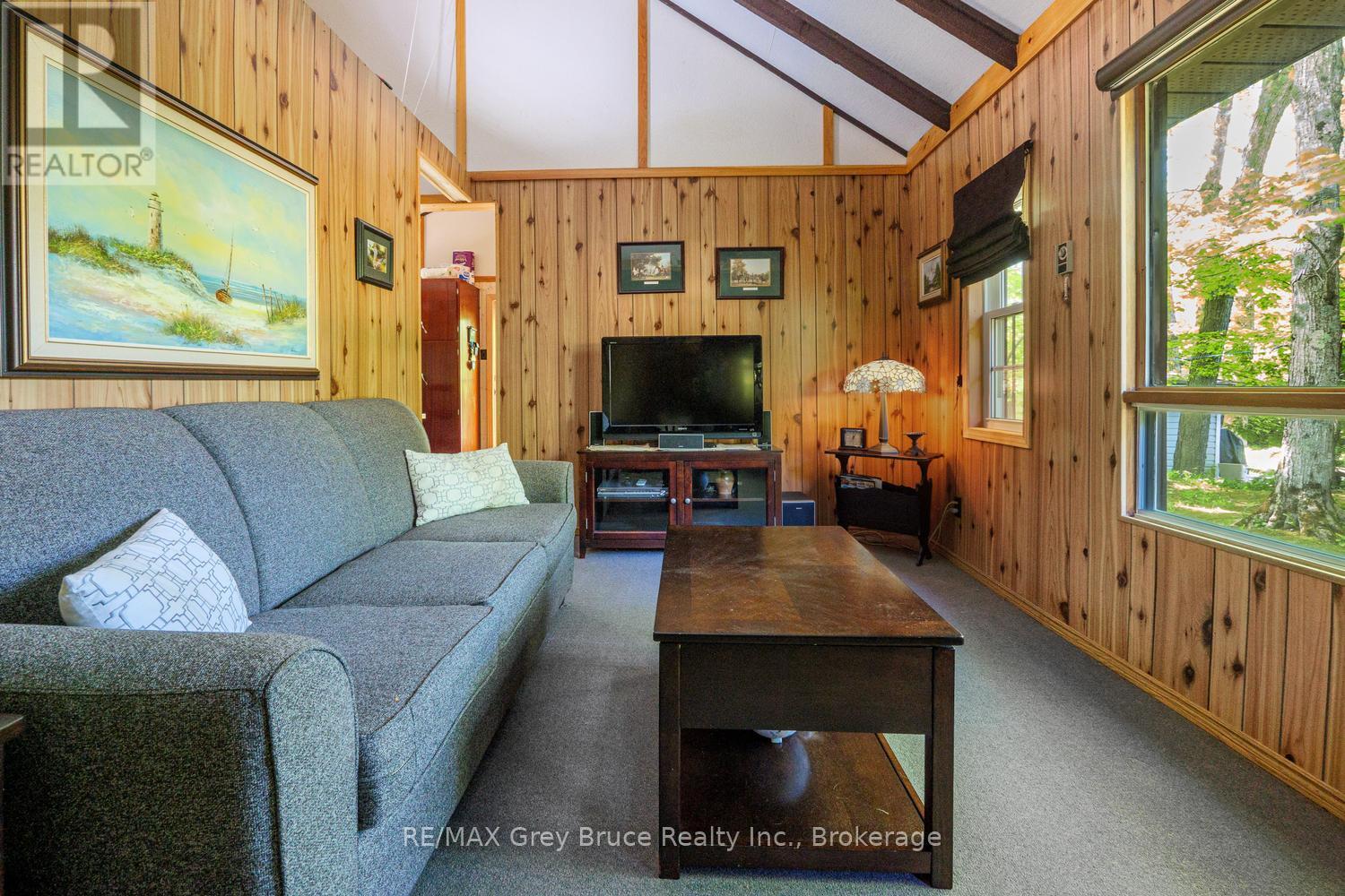 112 Symon Avenue, South Bruce Peninsula, Ontario  N0H 2T0 - Photo 22 - X13410032