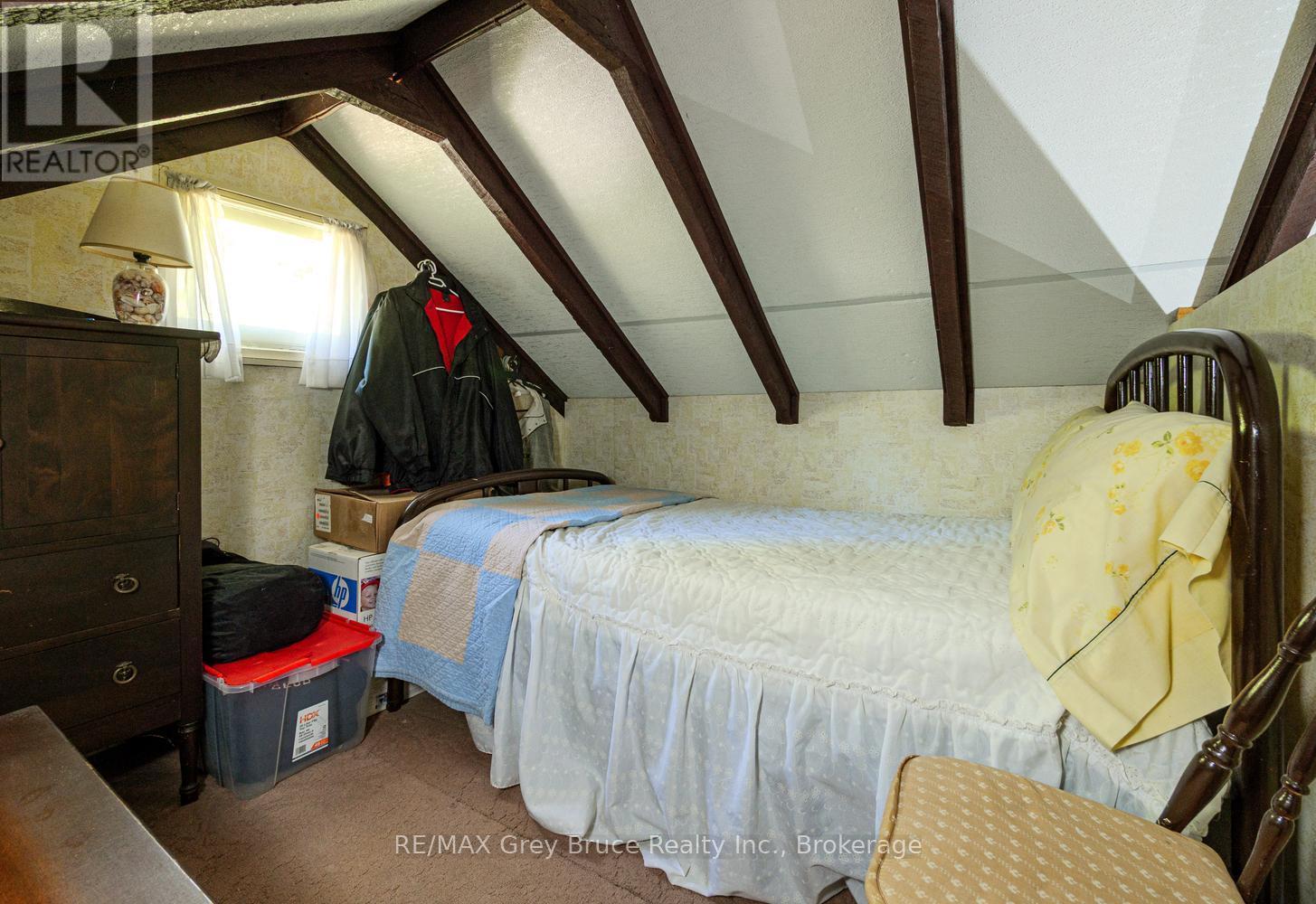 112 Symon Avenue, South Bruce Peninsula, Ontario  N0H 2T0 - Photo 27 - X13410032