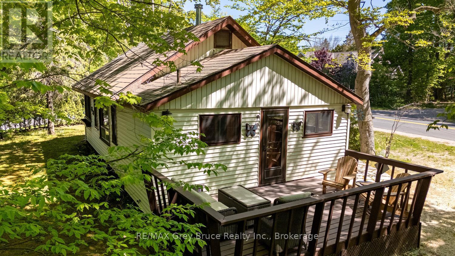 112 Symon Avenue, South Bruce Peninsula, Ontario  N0H 2T0 - Photo 32 - X13410032