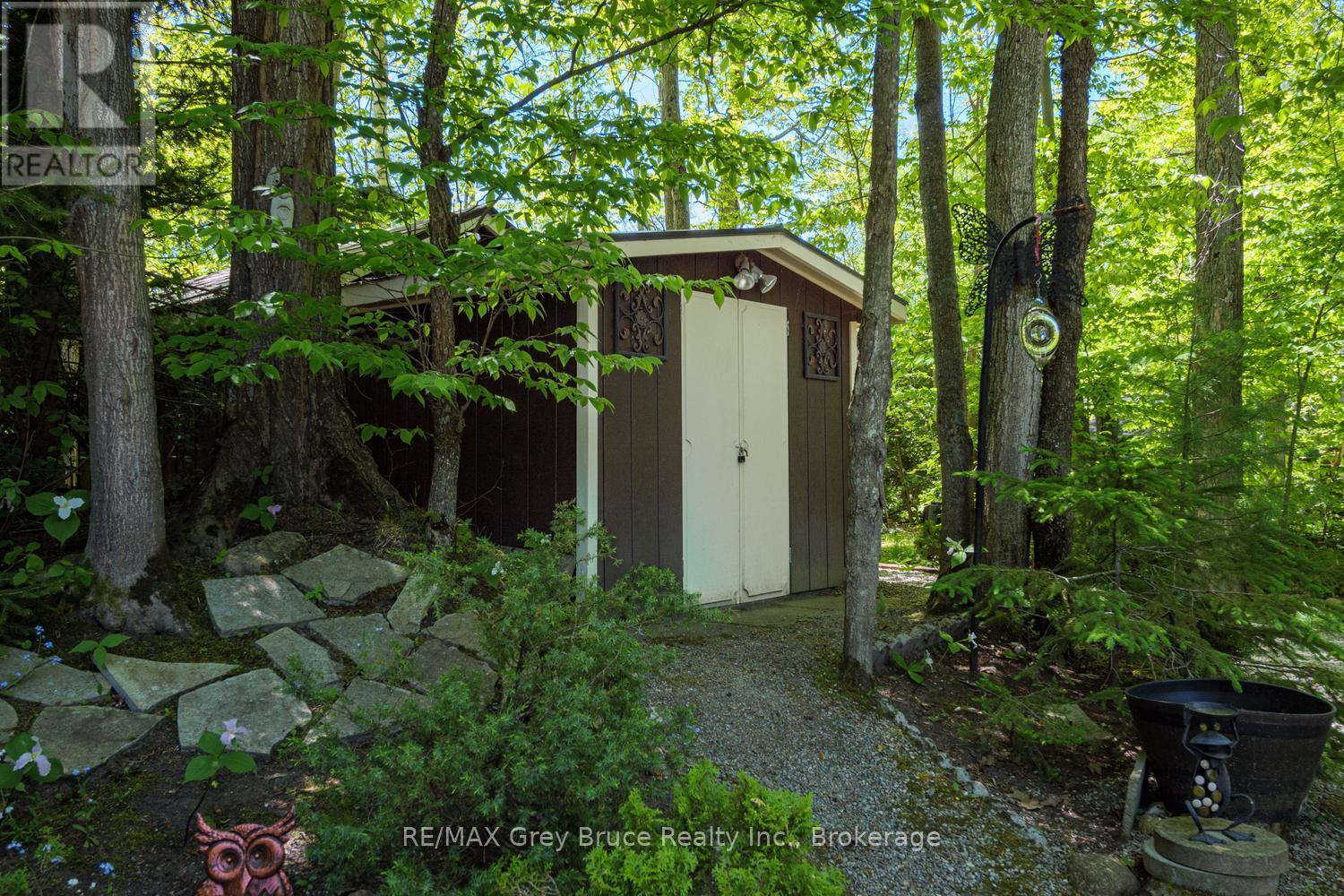 112 Symon Avenue, South Bruce Peninsula, Ontario  N0H 2T0 - Photo 37 - X13410032