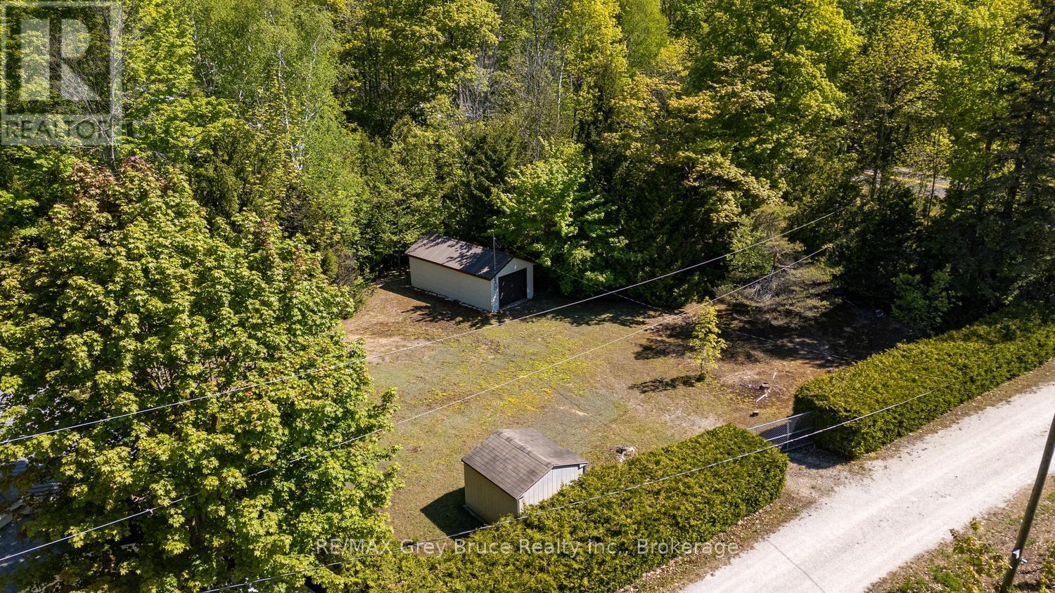 112 Symon Avenue, South Bruce Peninsula, Ontario  N0H 2T0 - Photo 44 - X13410032