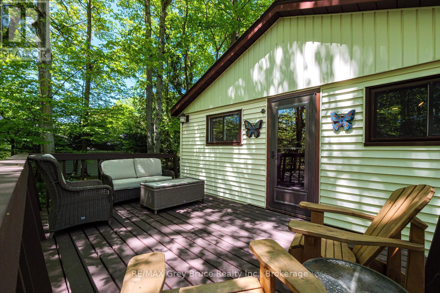 112 Symon Avenue, South Bruce Peninsula, Ontario  N0H 2T0 - Photo 8 - X13410032