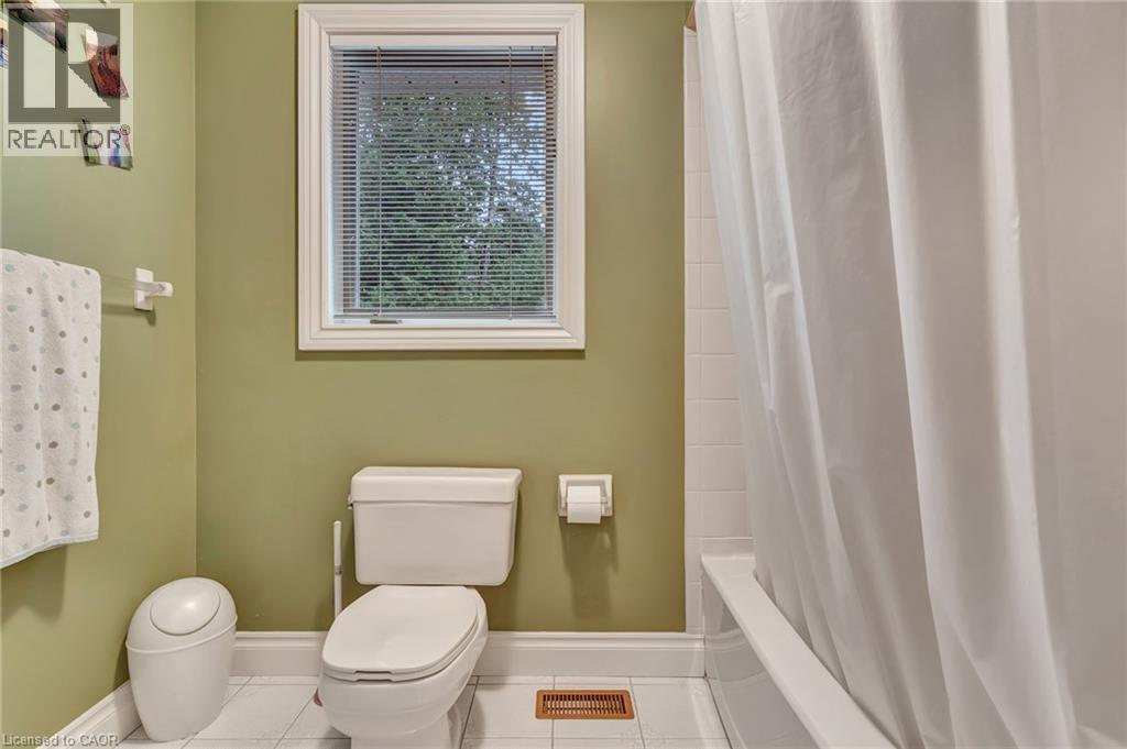 22 Deerpath Court, Cambridge, Ontario  N1T 1H7 - Photo 33 - 40837415