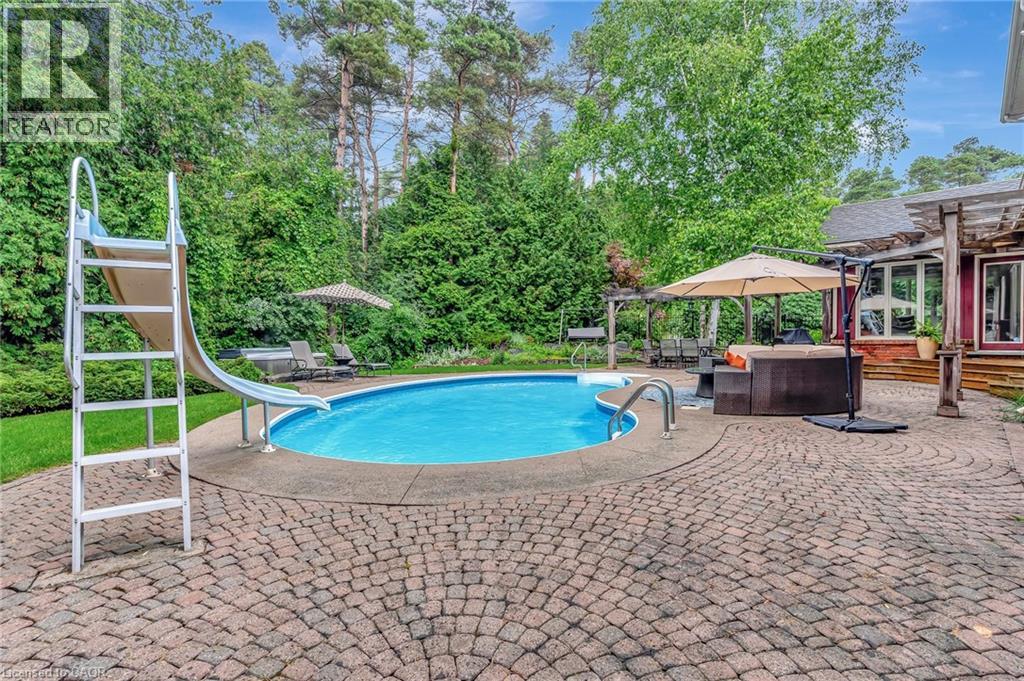 22 Deerpath Court, Cambridge, Ontario  N1T 1H7 - Photo 7 - 40837415