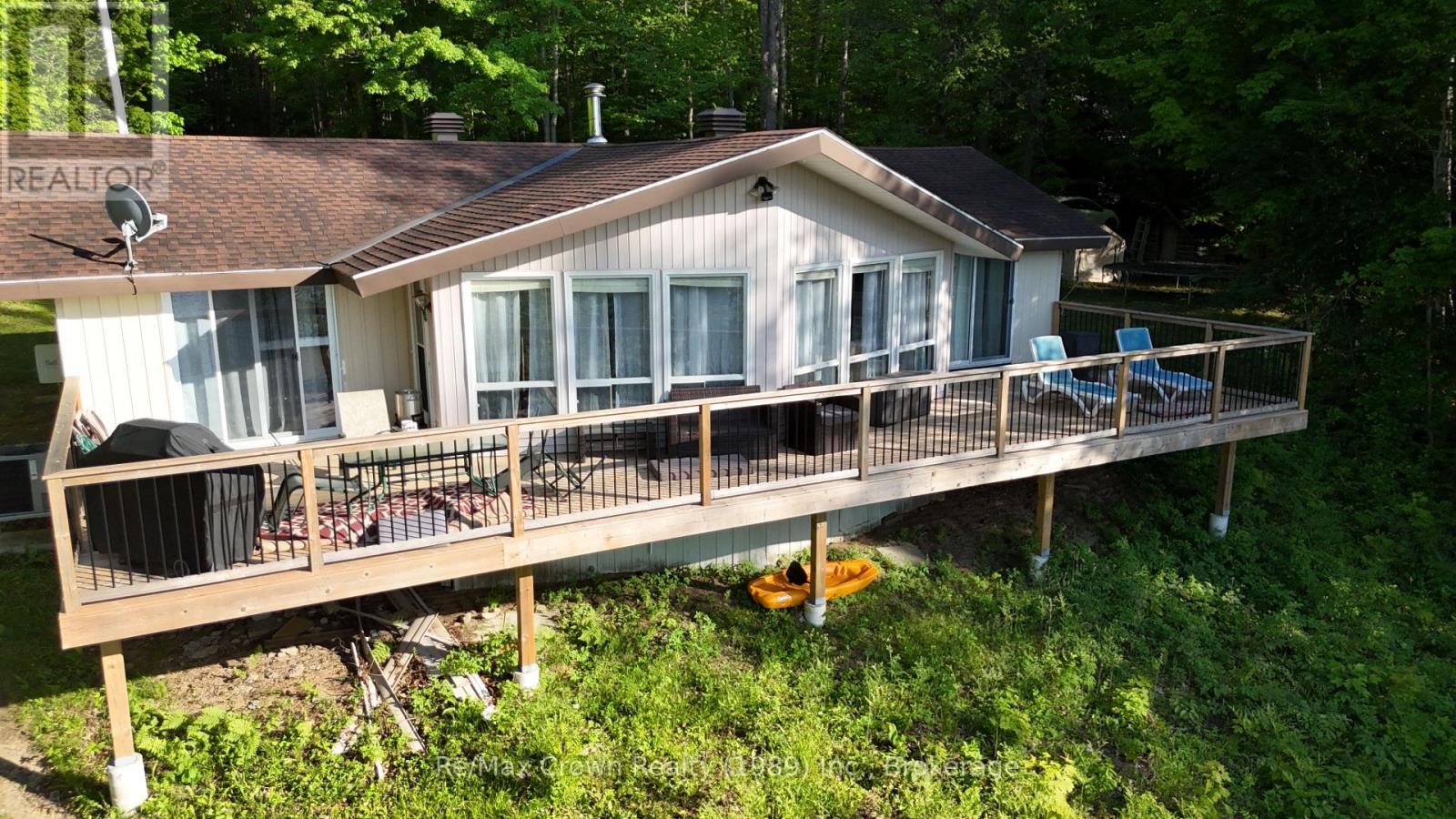 581 Limberlost Point Road, Parry Sound Remote Area, Ontario  P0H 2R0 - Photo 29 - X13410090