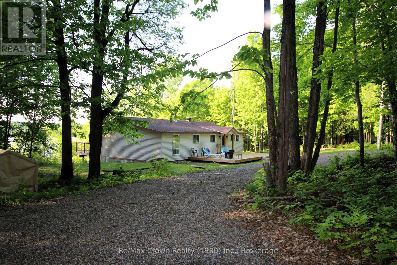 581 Limberlost Point Road, Parry Sound Remote Area, Ontario  P0H 2R0 - Photo 9 - X13410090