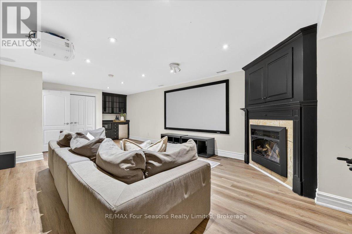 98 Huron Street, Collingwood, Ontario  L9Y 4Y3 - Photo 23 - S13249778
