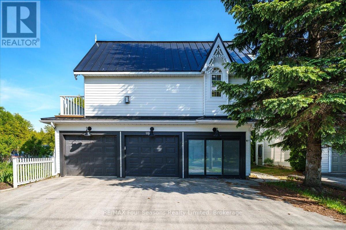 98 Huron Street, Collingwood, Ontario  L9Y 4Y3 - Photo 36 - S13249778