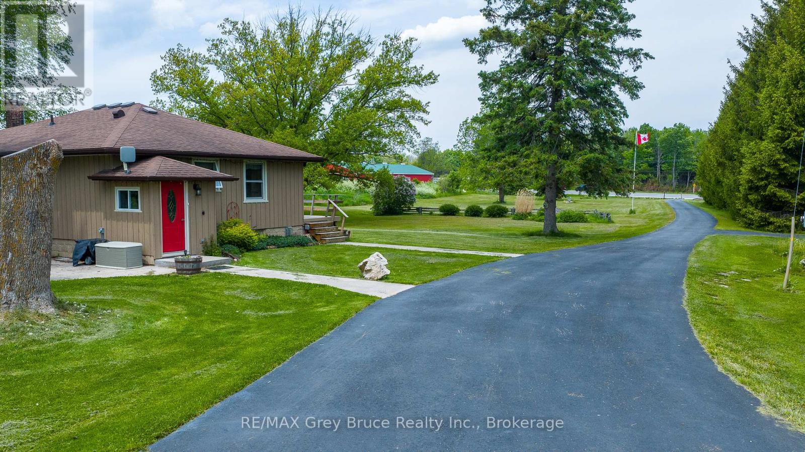 202306 6 Highway, Georgian Bluffs, Ontario  N4K 5N5 - Photo 44 - X13410124
