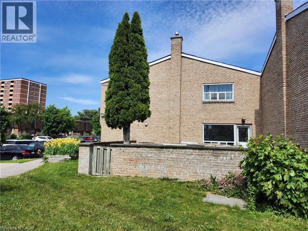 25 Gosford Boulevard Unit# 15, Toronto, Ontario  M3N 2G7 - Photo 22 - 40837321