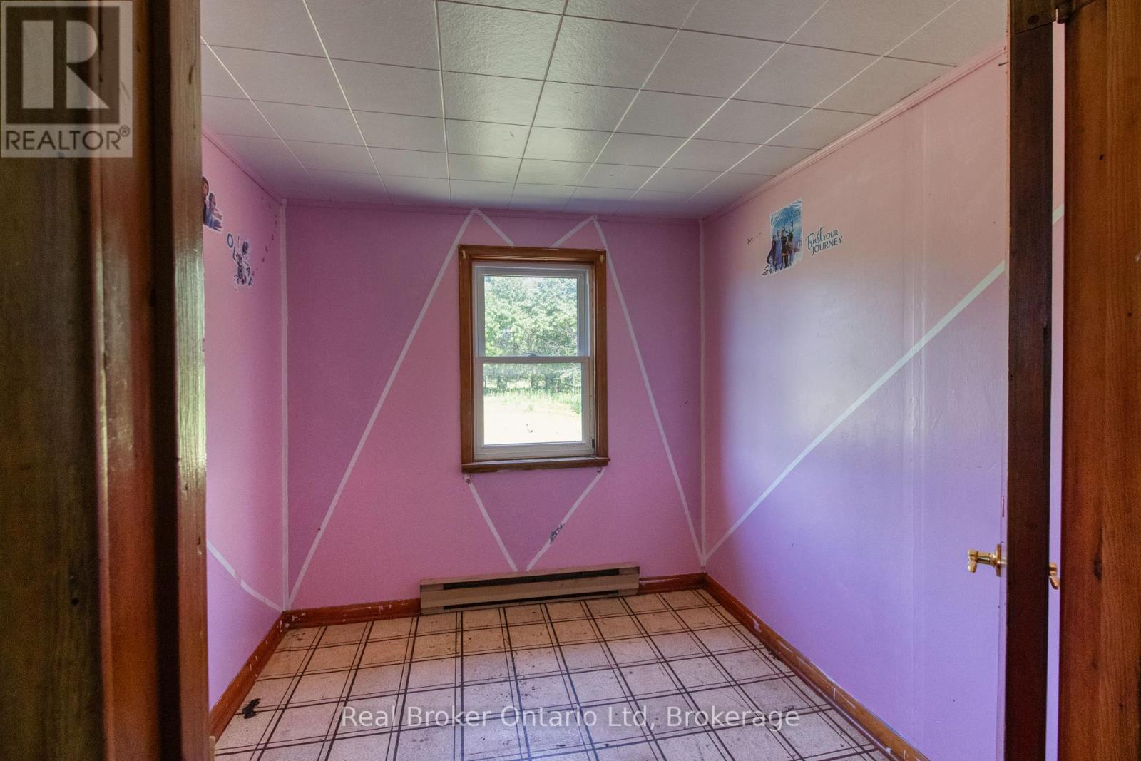 310009 Kemble Rock Road, Georgian Bluffs, Ontario  N0H 1S0 - Photo 12 - X13410270