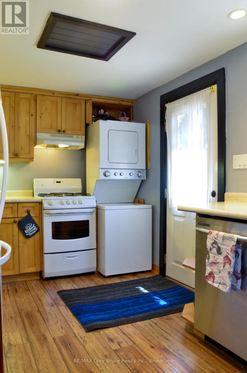 499 16th Street W, Owen Sound, Ontario  N4K 4A5 - Photo 4 - X13410292