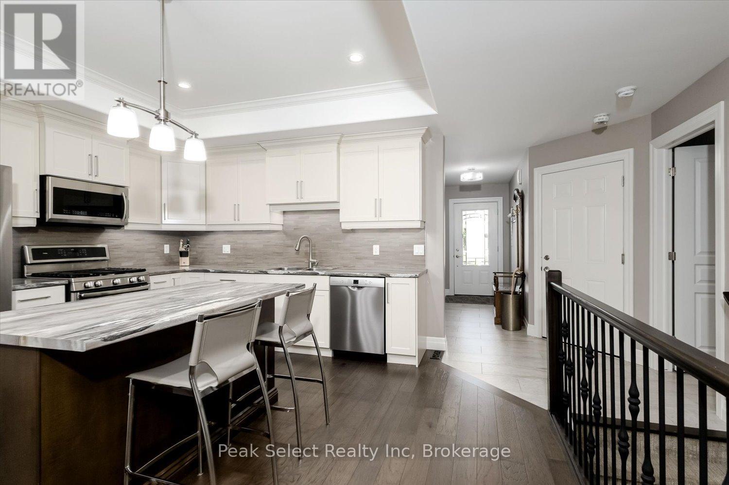 321 Tracy Street, St. Marys, Ontario  N4X 0B4 - Photo 10 - X13410340