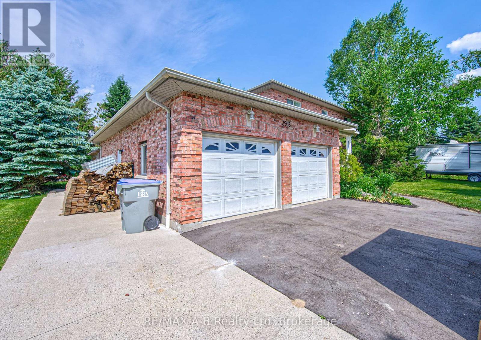 3968 Wilson Street, Perth East, Ontario  N0B 2P0 - Photo 2 - X13410370