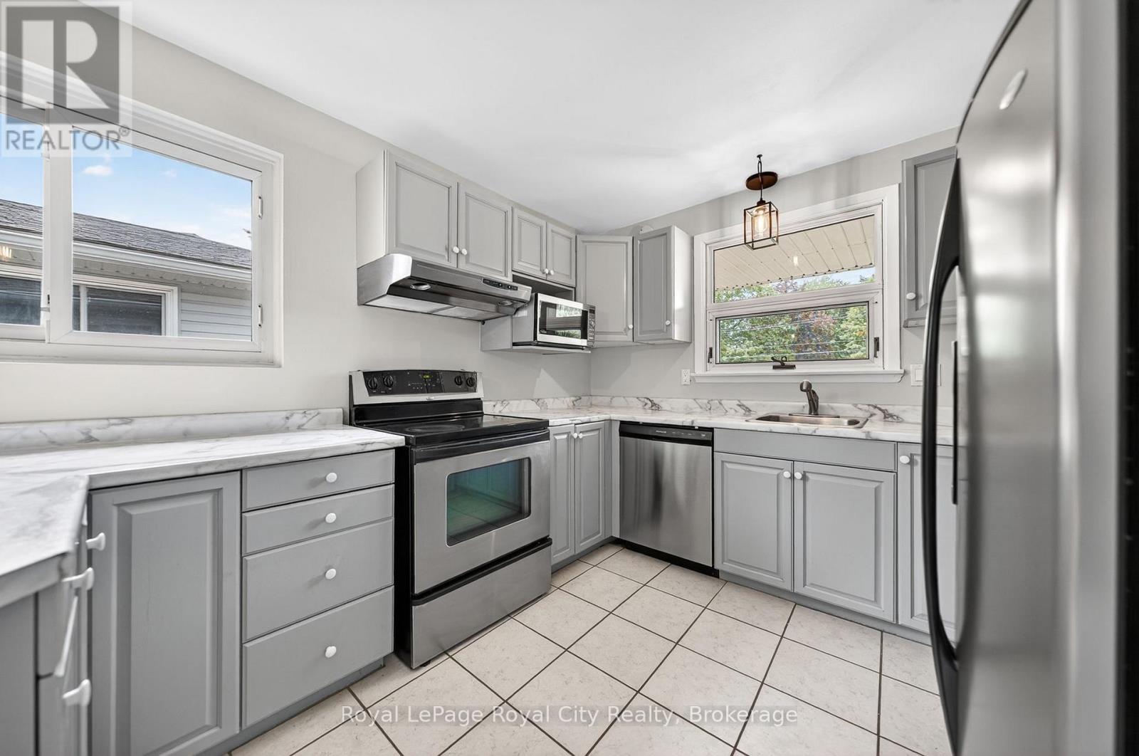 35 Eastview Road, Guelph, Ontario  N1E 6J7 - Photo 7 - X13410940