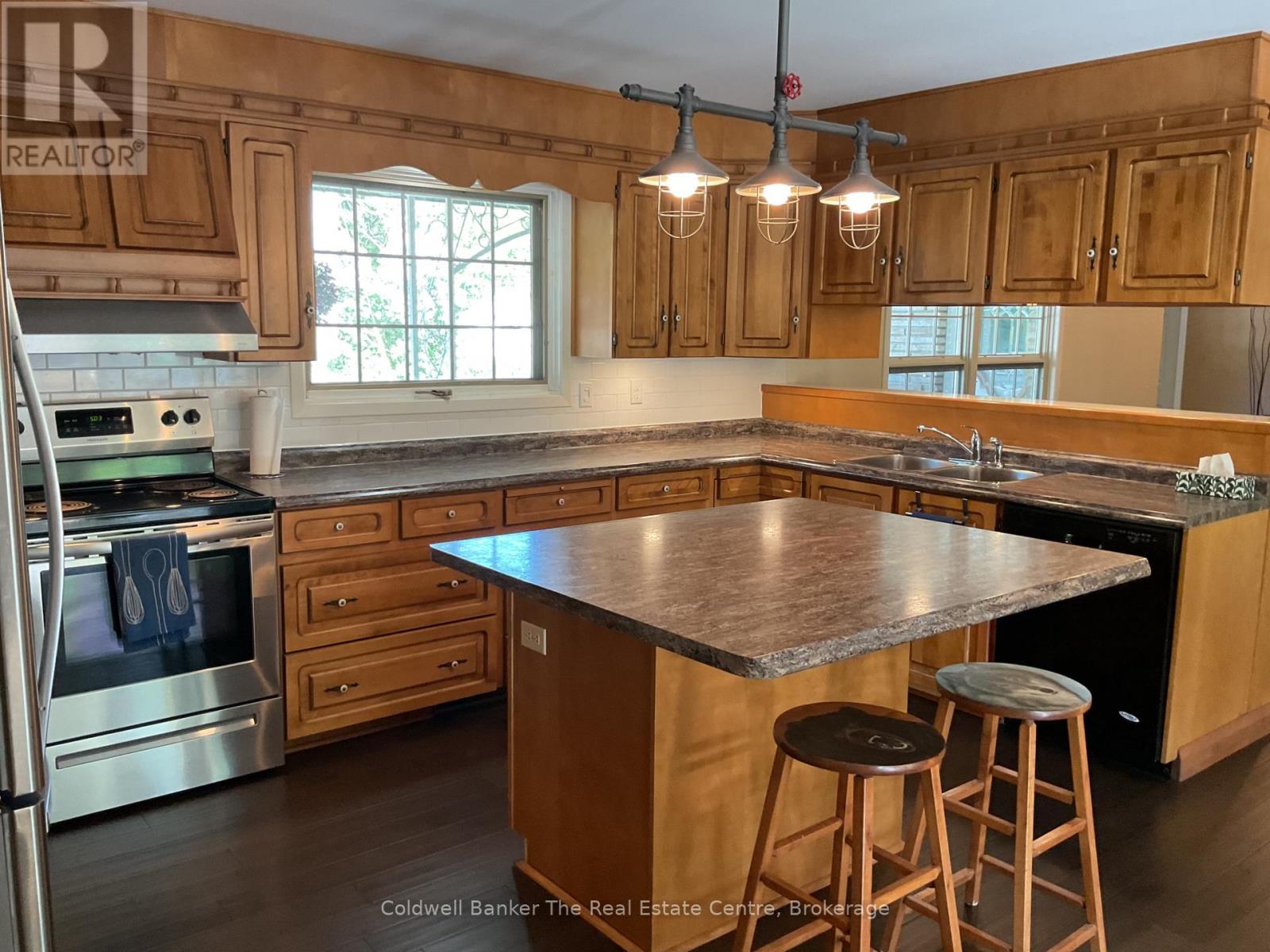815 Muskoka Road N, Gravenhurst, Ontario  P1P 1C2 - Photo 11 - X13410972