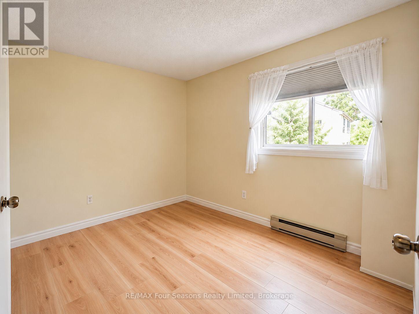 158 Escarpment Crescent, Collingwood, Ontario  L9Y 5B4 - Photo 18 - S13411032