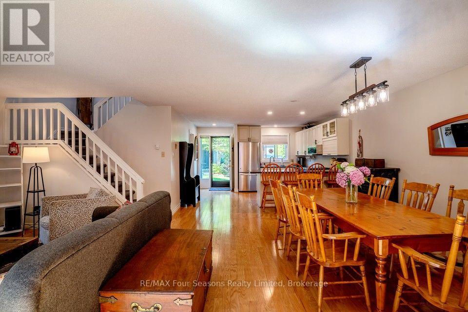 158 Escarpment Crescent, Collingwood, Ontario  L9Y 5B4 - Photo 3 - S13411032