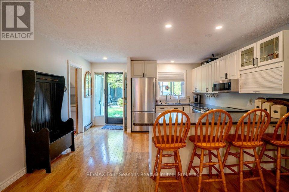 158 Escarpment Crescent, Collingwood, Ontario  L9Y 5B4 - Photo 5 - S13411032