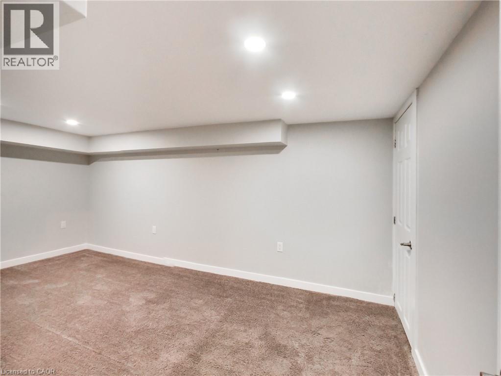229 Parkdale Avenue N, Hamilton, Ontario  L8H 5X4 - Photo 18 - 40837478