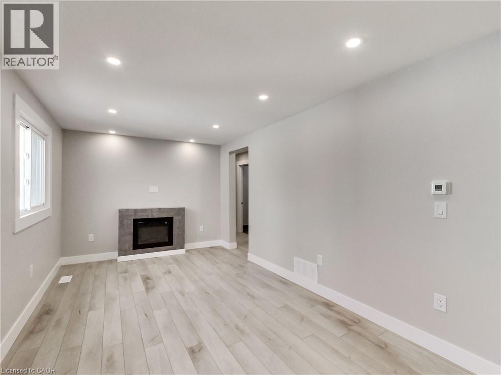229 Parkdale Avenue N, Hamilton, Ontario  L8H 5X4 - Photo 36 - 40837478