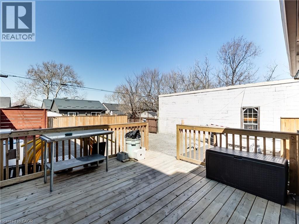 229 Parkdale Avenue N, Hamilton, Ontario  L8H 5X4 - Photo 43 - 40837478