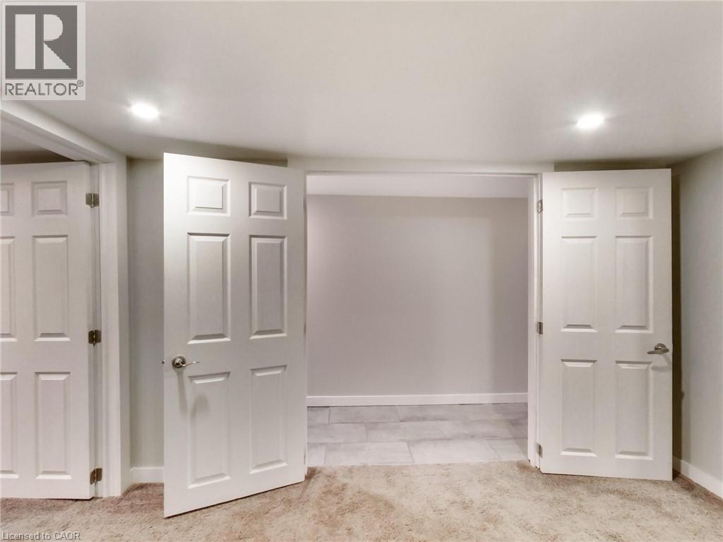 229 Parkdale Avenue N, Hamilton, Ontario  L8H 5X4 - Photo 26 - 40837485