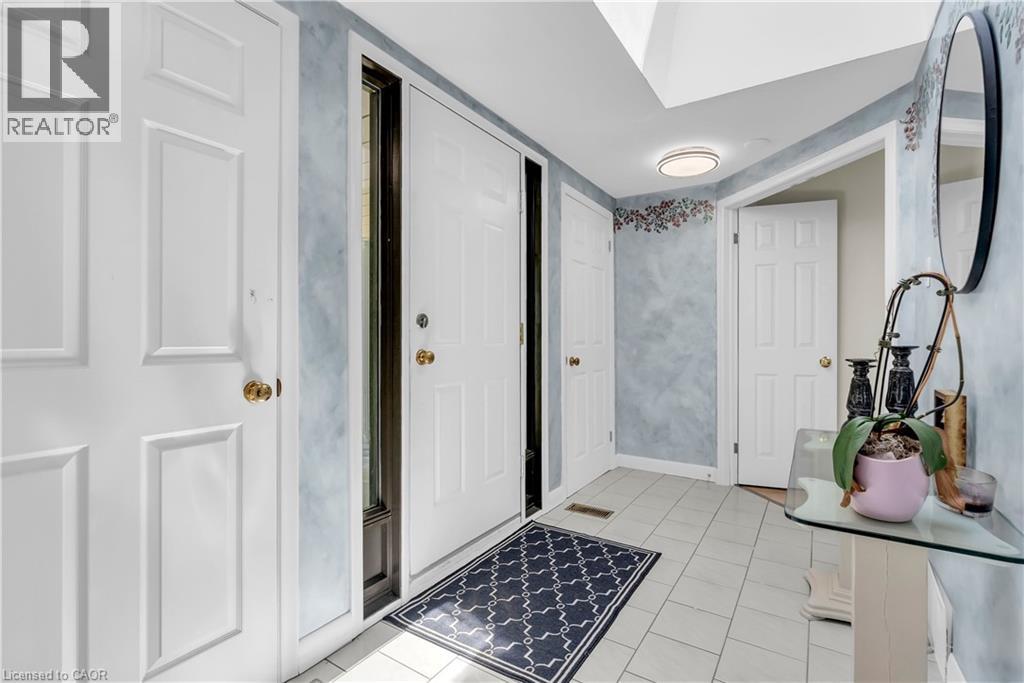 1356 Oak Lane, Mississauga, Ontario  L5H 2X7 - Photo 7 - 40837505