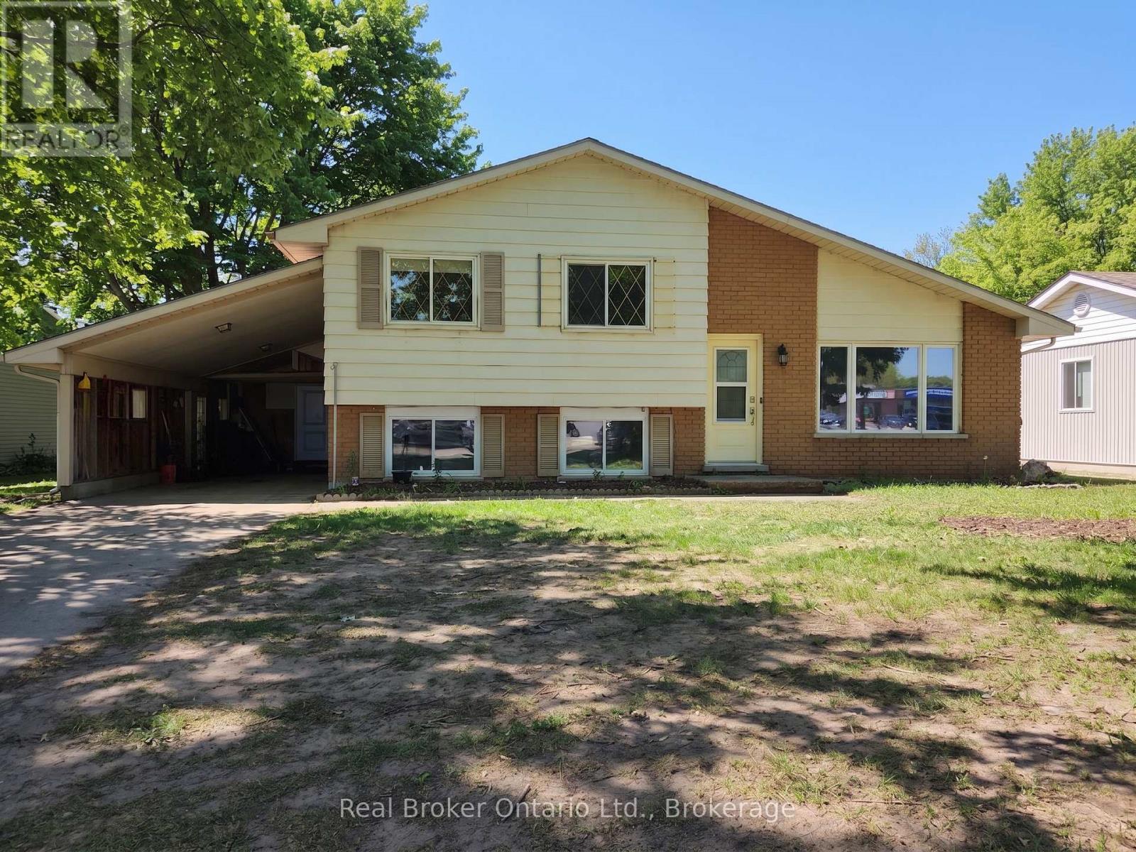 354 Goderich Street, Saugeen Shores, Ontario  N0H 2C1 - Photo 2 - X13411282