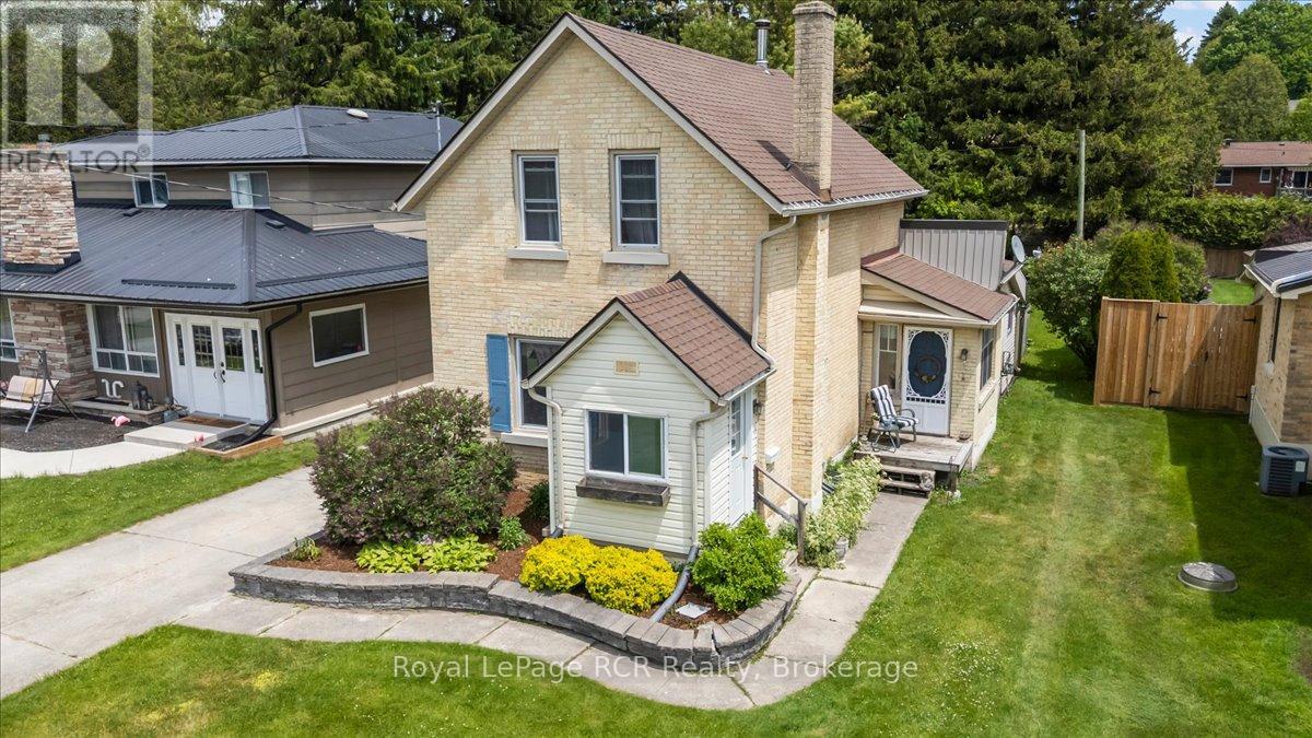 865 7th Avenue, Hanover, Ontario  N4N 2K3 - Photo 2 - X13411316