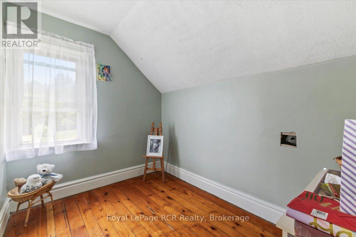 865 7th Avenue, Hanover, Ontario  N4N 2K3 - Photo 20 - X13411316