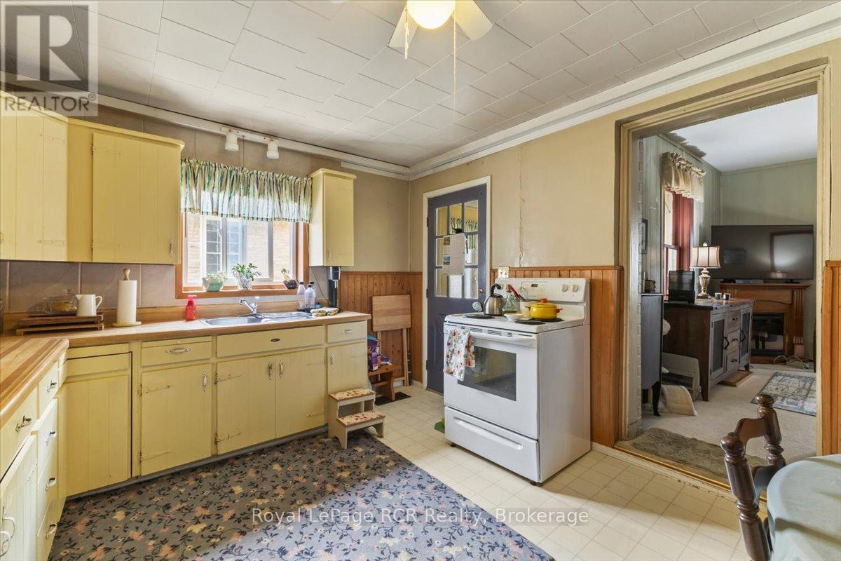 865 7th Avenue, Hanover, Ontario  N4N 2K3 - Photo 7 - X13411316