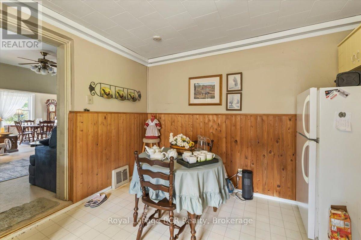 865 7th Avenue, Hanover, Ontario  N4N 2K3 - Photo 9 - X13411316