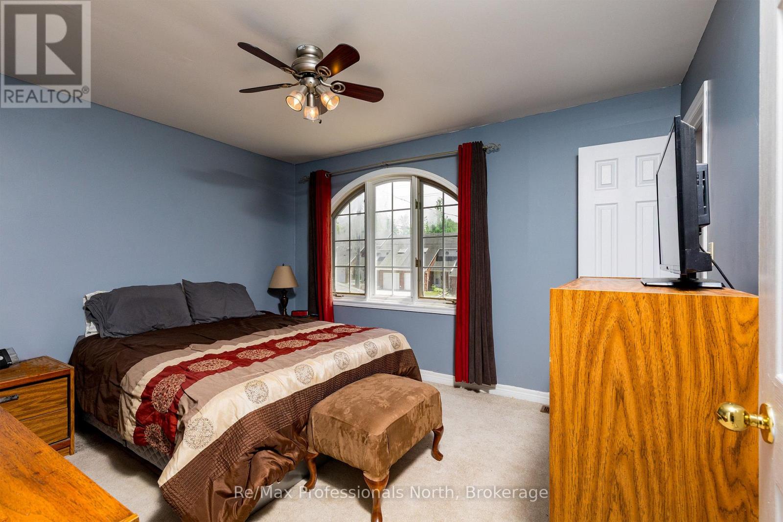340 James Street W, Gravenhurst, Ontario  P1P 1J7 - Photo 17 - X13411430