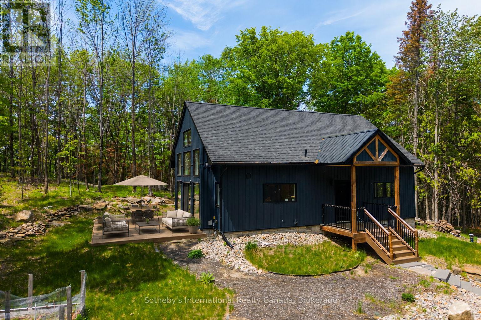 1315 North Drive, Dysart Et Al, Ontario  K0M 1S0 - Photo 2 - X13411510