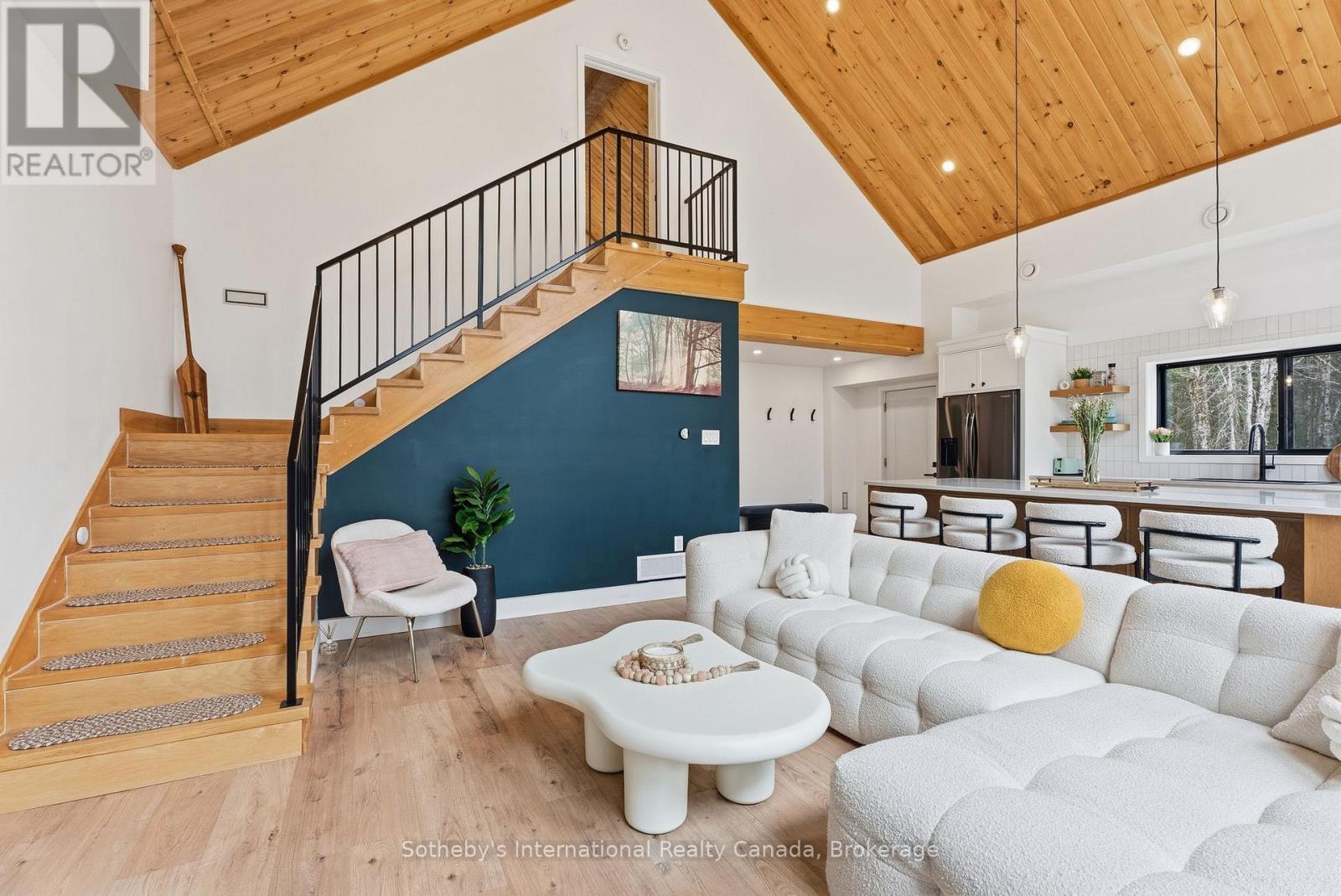 1315 North Drive, Dysart Et Al, Ontario  K0M 1S0 - Photo 9 - X13411510