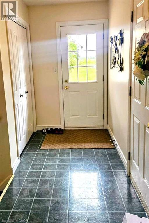 32 St Ladislaus Street, Courtland, Ontario  N0J 1E0 - Photo 3 - 40837520