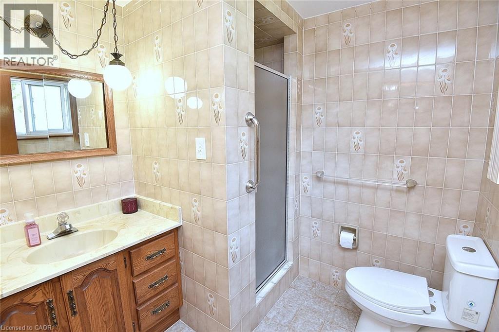 372 Fennell Avenue W, Hamilton, Ontario  L9C 1G4 - Photo 22 - 40837371
