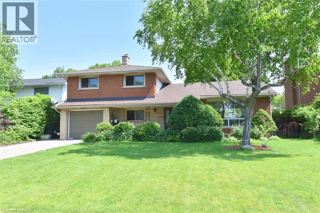 372 Fennell Avenue W, Hamilton, Ontario  L9C 1G4 - Photo 3 - 40837371