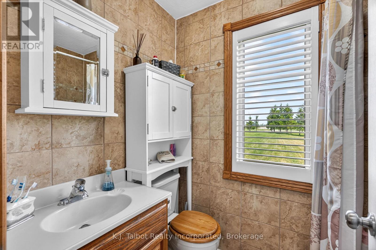 83054 Corrins Line, Ashfield-Colborne-Wawanosh, Ontario  N7A 3Y3 - Photo 30 - X13412140