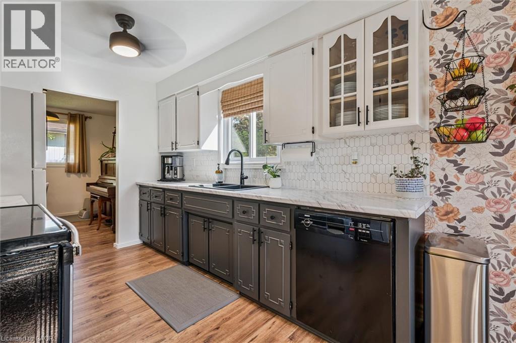 289 Garafraxa Street E, Centre Wellington, Ontario  N1M 1E2 - Photo 8 - 40837530