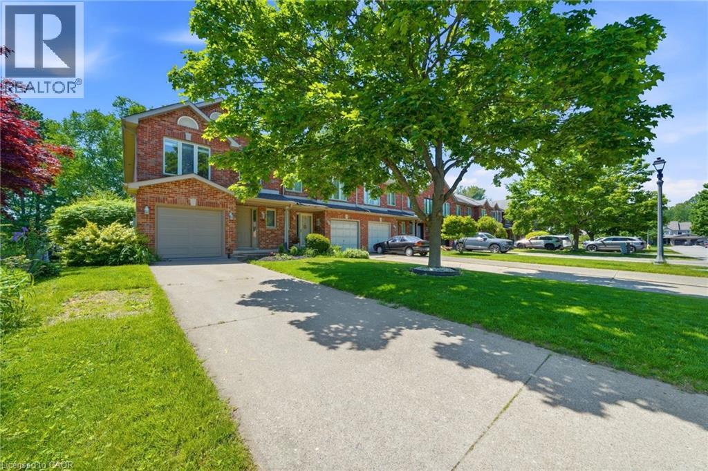 180 Lawrence Lane, Fonthill, Ontario  L2S 1E4 - Photo 2 - 40835121
