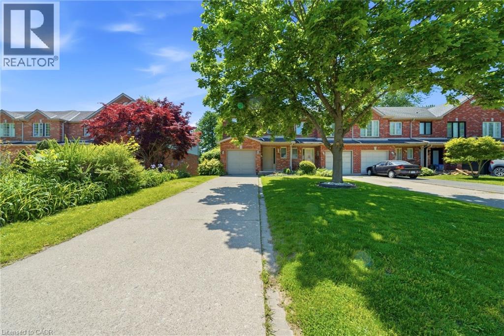 180 Lawrence Lane, Fonthill, Ontario  L2S 1E4 - Photo 3 - 40835121