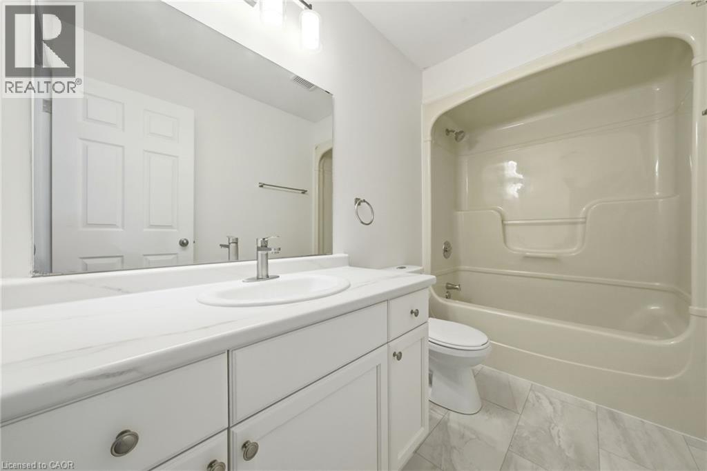 180 Lawrence Lane, Fonthill, Ontario  L2S 1E4 - Photo 32 - 40835121